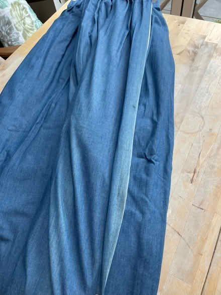 Photo of free Pair of 175cm drop blue blackout-lined curtains (St Stephens AL3) #2