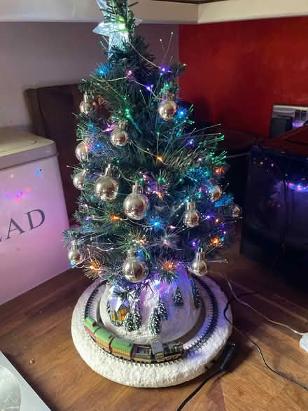 Photo of free Fibre optic Christmas tree (Penrith CA11) #1