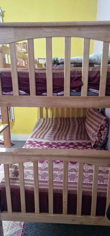 Photo of free Bunk bed (East ham Central park) #1