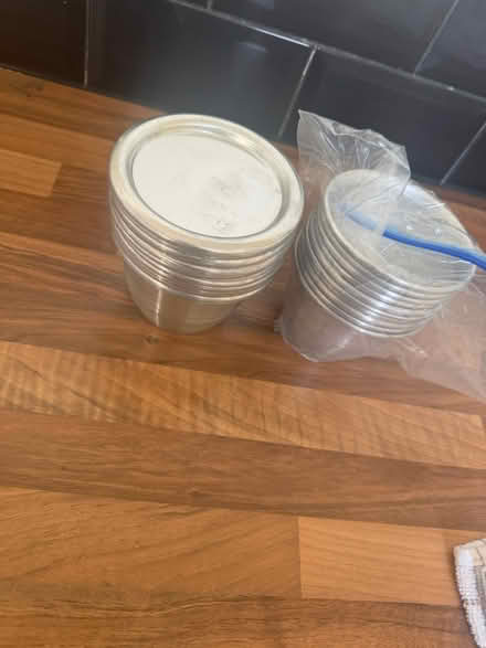 Photo of free Baking plates (SR4 6TH) #1
