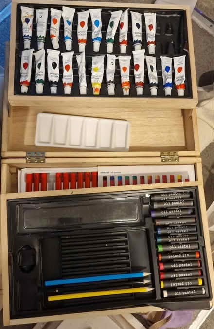 Photo of free Art box (Homerton E9) #1