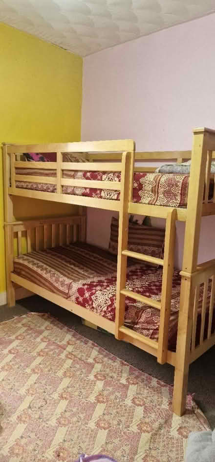 Photo of free Bunk bed (East ham Central park) #2