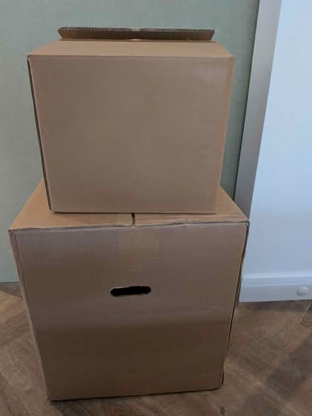 Photo of free 2 or 3 packing boxes, bubble wrap (CV37 Stratford upon Avon) #1