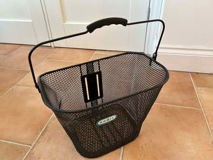 Photo of free Wire basket (The Folders Lane Estate RH15) #2