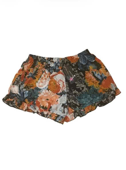 Photo of free Spoon Woman’s Shorts (Brooklyn Storage) #1