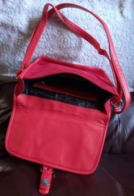 Photo of free Cordorouy handbag (Twyford RG10) #1