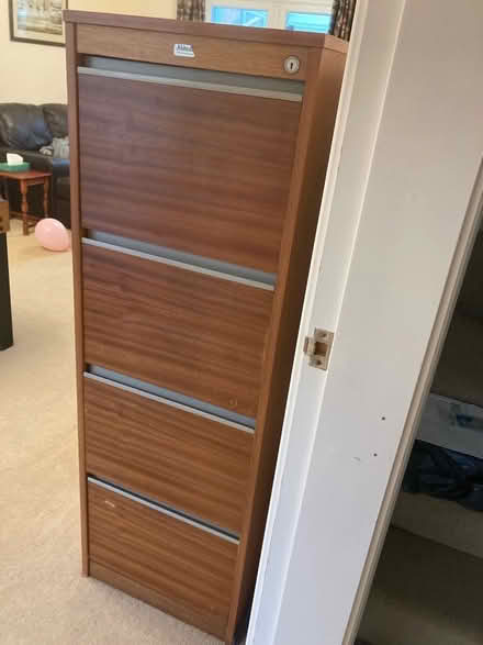 Photo of free 4 drawer filing cabinet (Walton-le-Dale PR5) #1