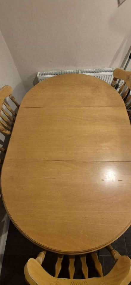 Photo of free Dining table and 6 chairs (Ponders End EN3) #2