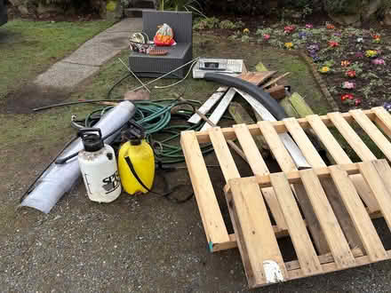 Photo of free More stuff (Northwest Seattle, Broadview) #1