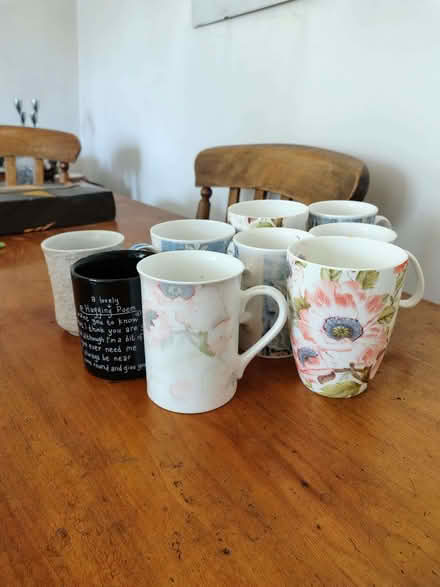 Photo of free China mugs (Brize Norton OX18) #1