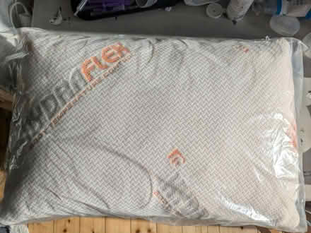 Photo of free Pillow (new) (Penge SE20) #1