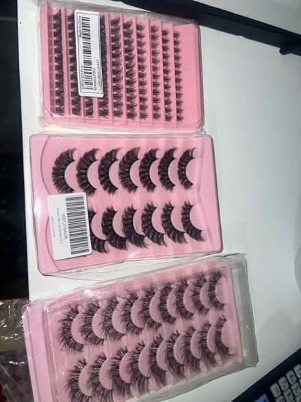 Photo of free Fake Eyelashes (Camberwell, SE5) #1