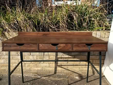 Photo of free Desk with three drawers (Hornsey N8) #3