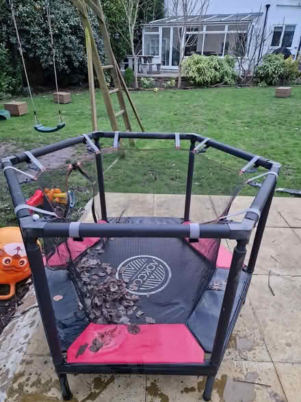 Photo of free Chest of Drawers (Knaphill GU21) #1