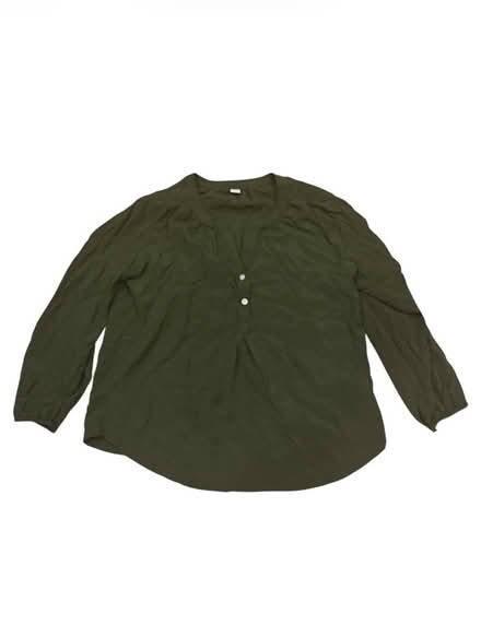 Photo of free Old Navy Woman’s Green Top (Brooklyn Storage) #1