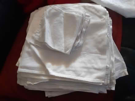 Photo of free White Linen vintage napkins (South Croydon, Greater London) #1