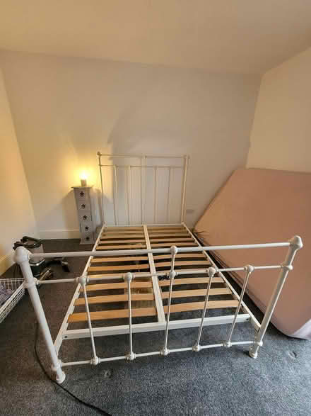 Photo of free Double bed frame (Woodseats S8) #1