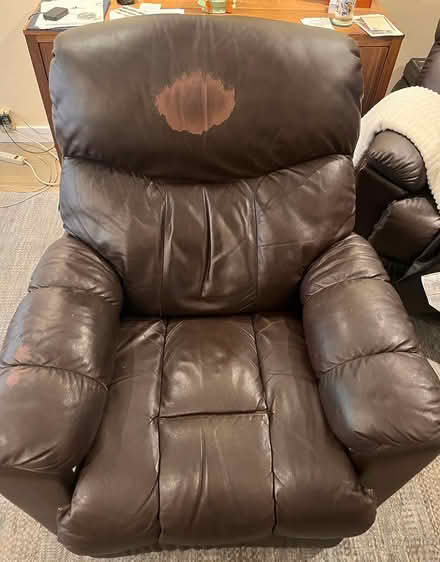 Photo of free Leather La-Z-Boy cushioned recliner (First Hill) #2