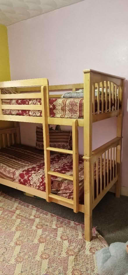 Photo of free Bunk bed (East ham Central park) #4