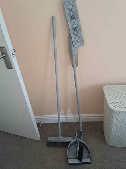 Photo of free Broom, mop, dustpan and brush (Farnborough GU14) #1