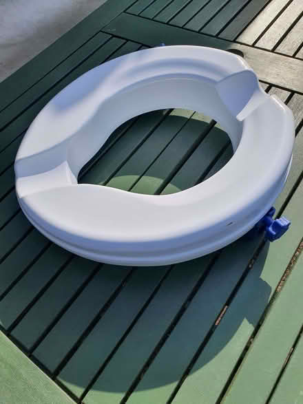 Photo of free Raised Toilet Seat (Booker HP12) #1