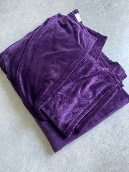 Photo of free Double dark purple fleece throw (Earley RG6) #1