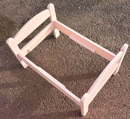 Photo of free Dolls bed frame (Fairlands GU3) #1