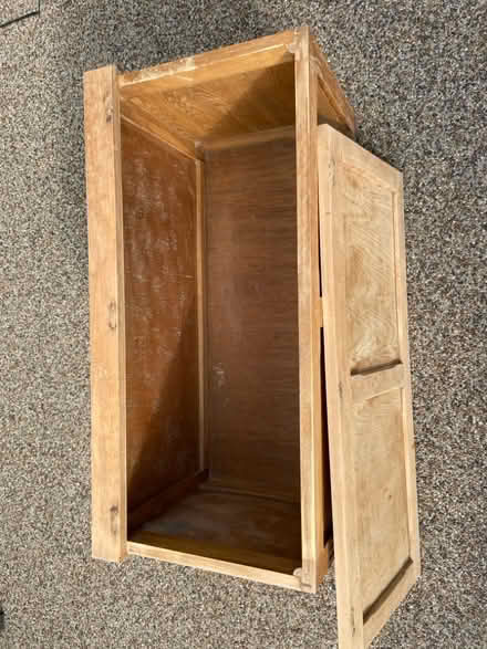 Photo of free Blanket box (Amersham Common HP7) #2