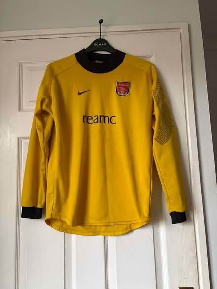 Photo of free Arsenal top boys (Westbury Wilts BA13) #1