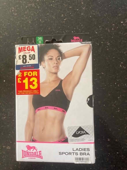 Photo of free Sports bra 36B (RG8 Pangbourne) #1