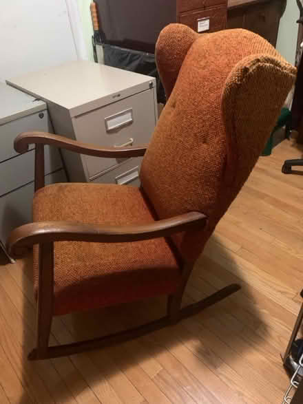 Photo of free Comfy Rocking Chair (Cr Vaughan & Oakwood) #2