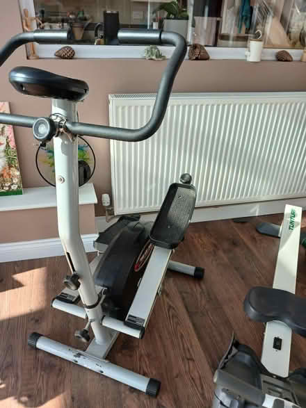 Photo of free York leg shaper /stepper (Dilham NR28) #2