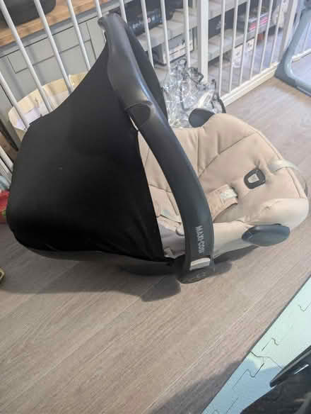 Photo of free Maxi cosi rock baby car seat and raincover and shade (Goffs Oak EN7) #3