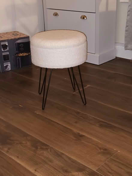 Photo of free Boucle Hairpin Stool (CT6) #1