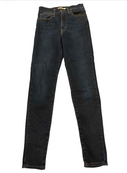 Photo of free Levi’s Woman’s Super Skinny Jeans (Brooklyn Storage) #1