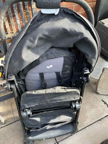 Photo of free Old pushchair (Saffron lane LE2) #1