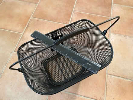 Photo of free Wire basket (The Folders Lane Estate RH15) #3