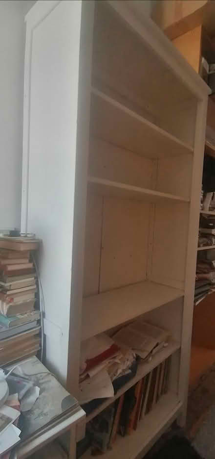 Photo of free White wooden bookcase (Finchley N12) #1