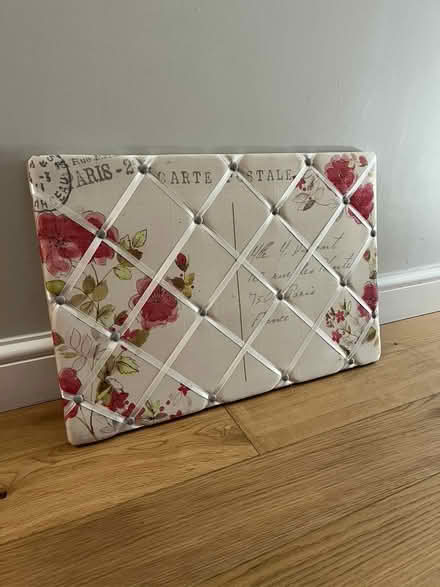 Photo of free decorative letter board (Aldwick) #1