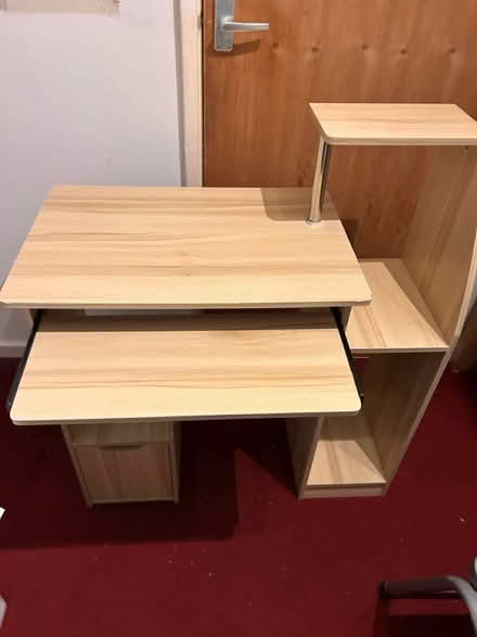 Photo of free Computer desk (Redditch, Worcestershire B98) #1