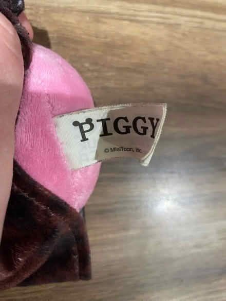 Photo of free Roblox piggy & wolf plush (Castle Donington DE74) #2