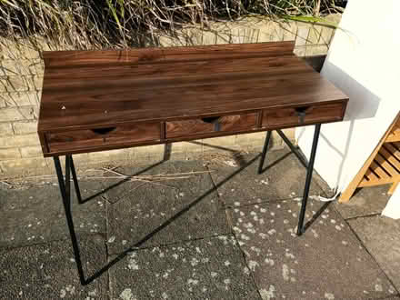 Photo of free Desk with three drawers (Hornsey N8) #1