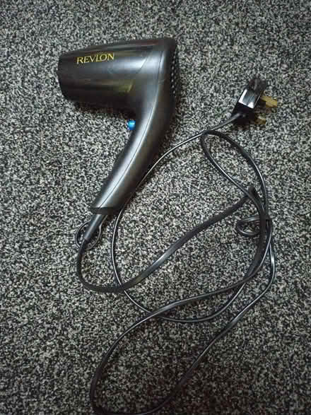 Photo of free Revlon hair dryer (Kendal) #1