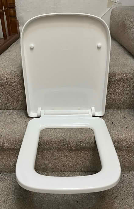 Photo of free Toilet seat (WN6 Shevington) #2