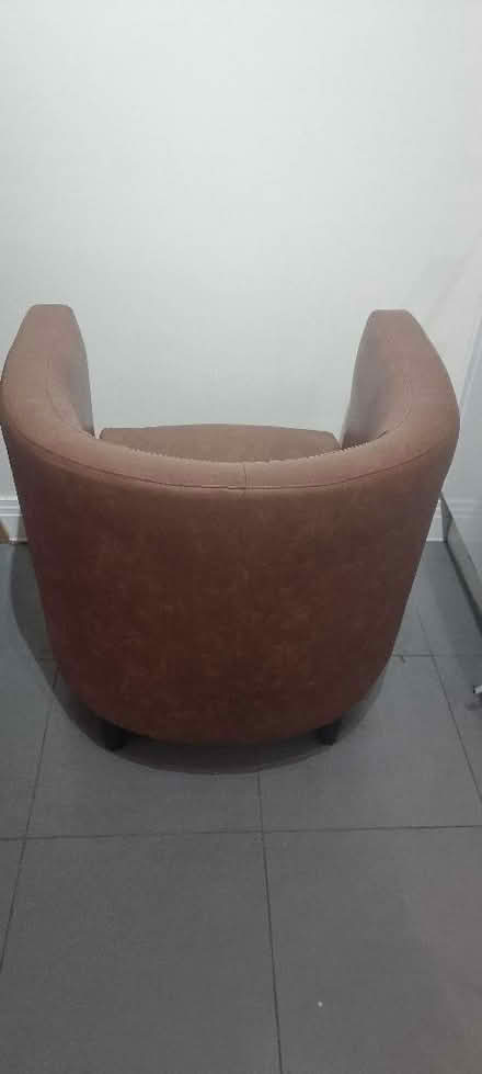 Photo of free Single seat armchair (Wokingham RG41) #2