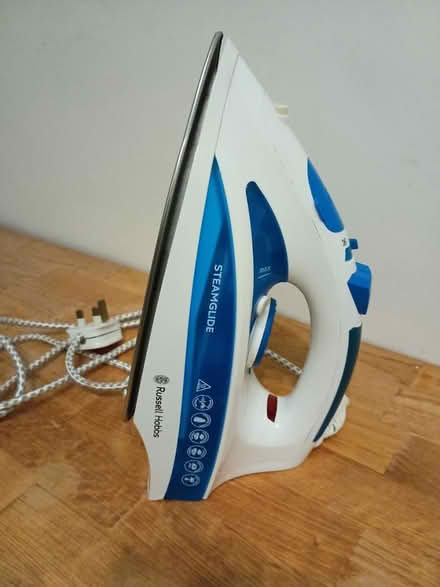Photo of free Russell Hobbs Iron - working (Hornsey N8) #1