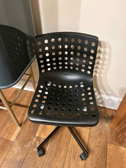 Photo of free Office chair (St Margarets TW1) #1