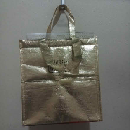 Photo of free Insulated food bag and box (101C) #2