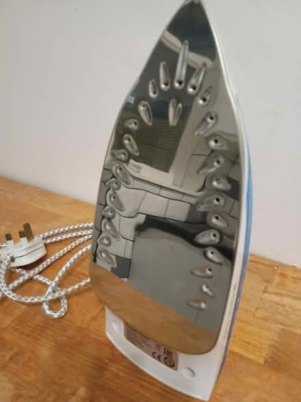 Photo of free Russell Hobbs Iron - working (Hornsey N8) #2
