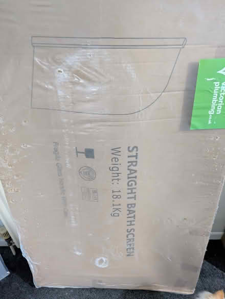 Photo of free Hinged Bath/Shower Screen (BD10) #1